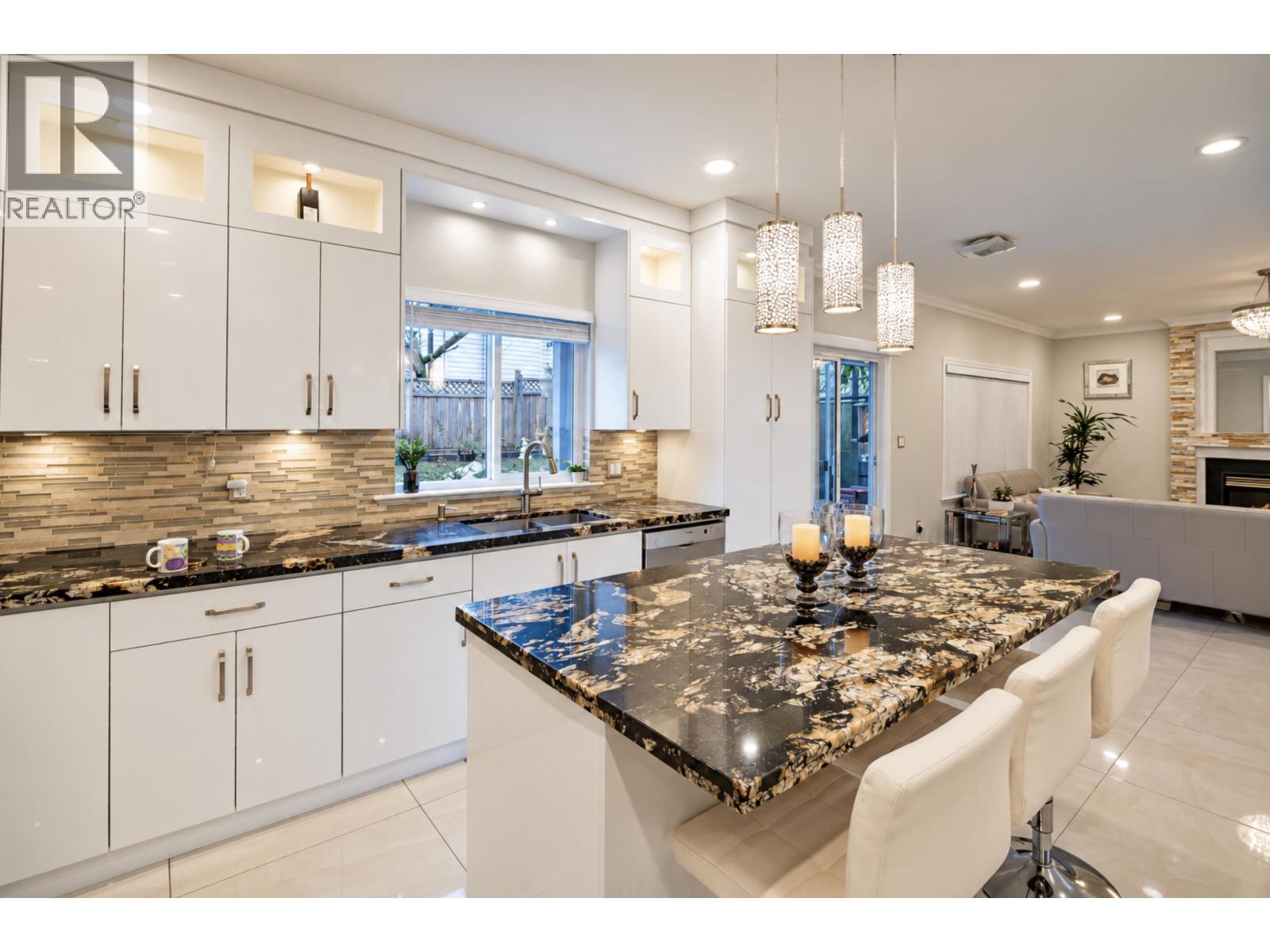 23717 110 Avenue, Maple Ridge, British Columbia  V2W 1E7 - Photo 15 - R3143075