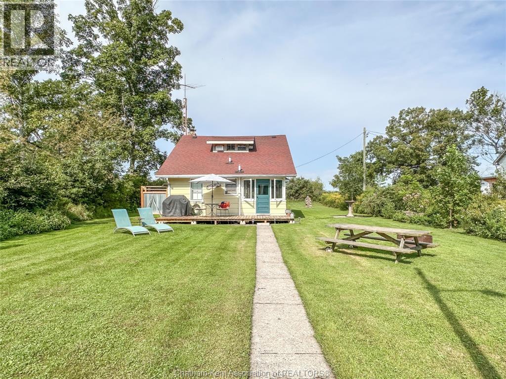 17882 Water Street, Rondeau Park, Ontario  N0P 1X0 - Photo 35 - 26021583