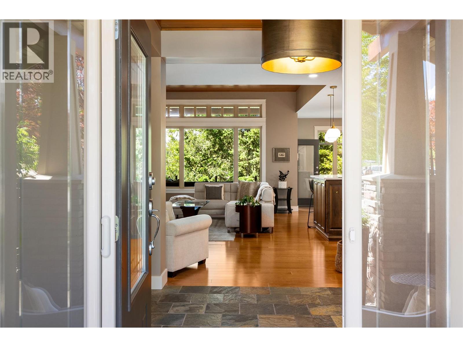 108 Mashie Crescent, Vernon, British Columbia  V1H 1V8 - Photo 5 - 10389252