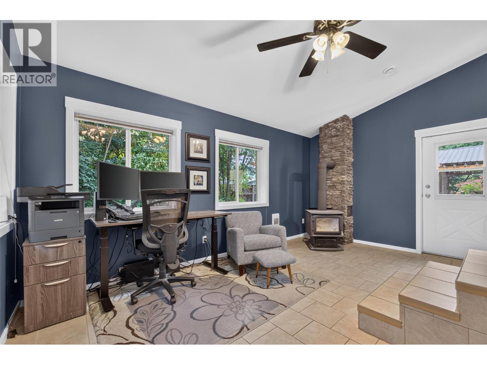 1659 Santa Rosa Road, Christina Lake, British Columbia  V0H 1E3 - Photo 14 - 10398775