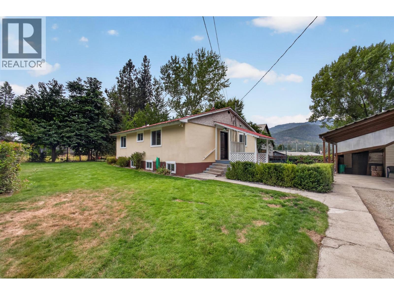 1659 Santa Rosa Road, Christina Lake, British Columbia  V0H 1E3 - Photo 65 - 10398775