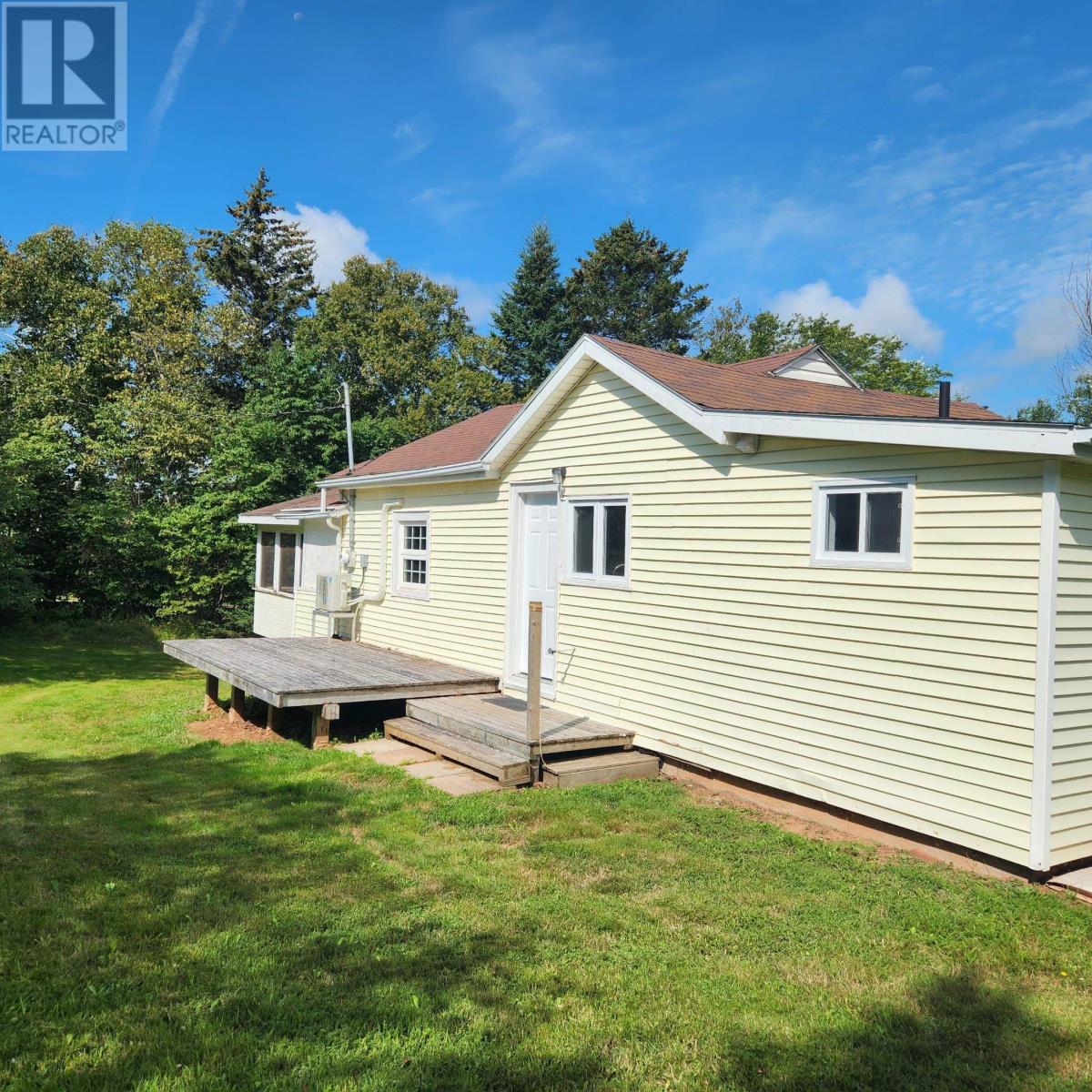 3057 Route 19, Rocky Point, Prince Edward Island  C0A 1H0 - Photo 3 - 202622489