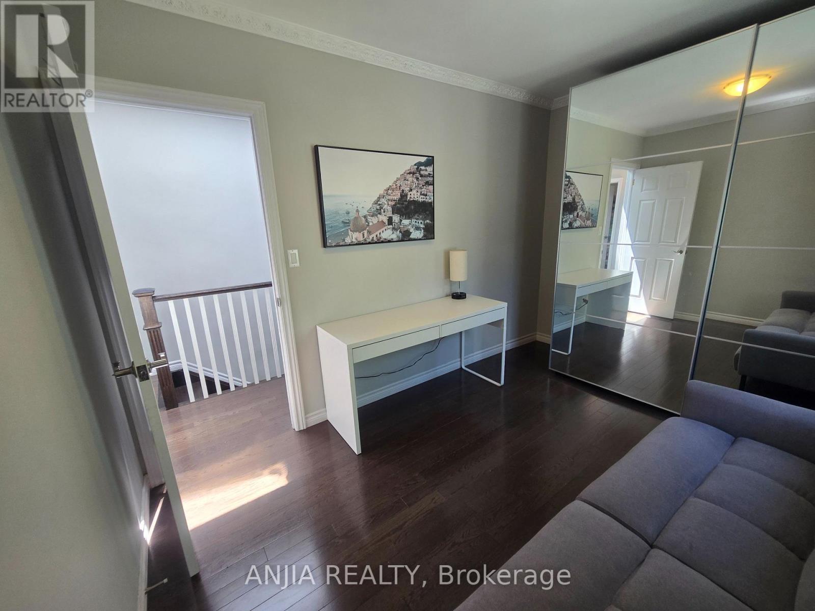 691 Greenwood Avenue, Toronto (Danforth), Ontario  M4J 4B6 - Photo 16 - E13564752