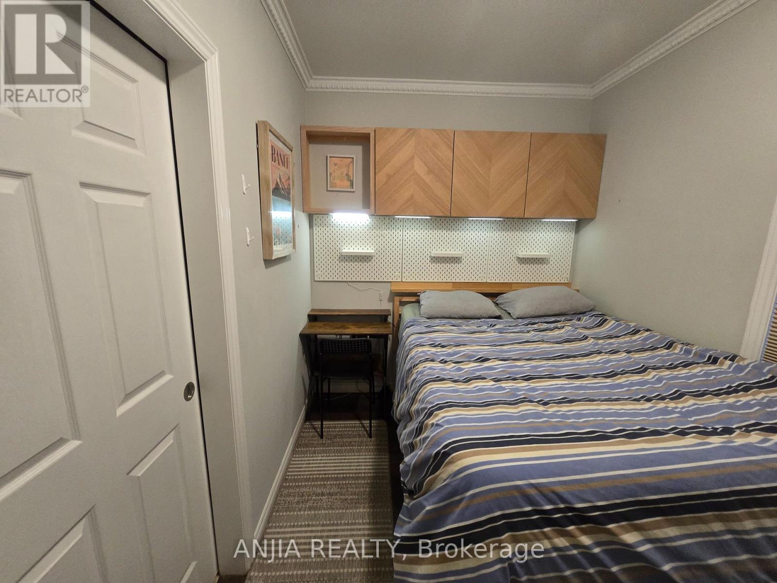 691 Greenwood Avenue, Toronto (Danforth), Ontario  M4J 4B6 - Photo 12 - E13564752