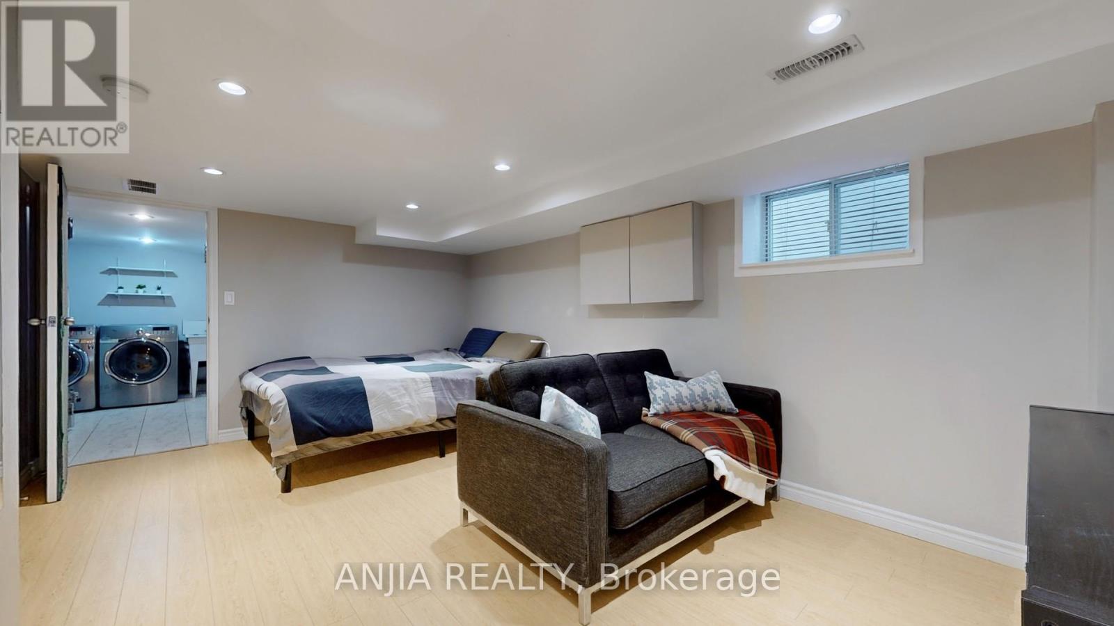 691 Greenwood Avenue, Toronto (Danforth), Ontario  M4J 4B6 - Photo 27 - E13564752