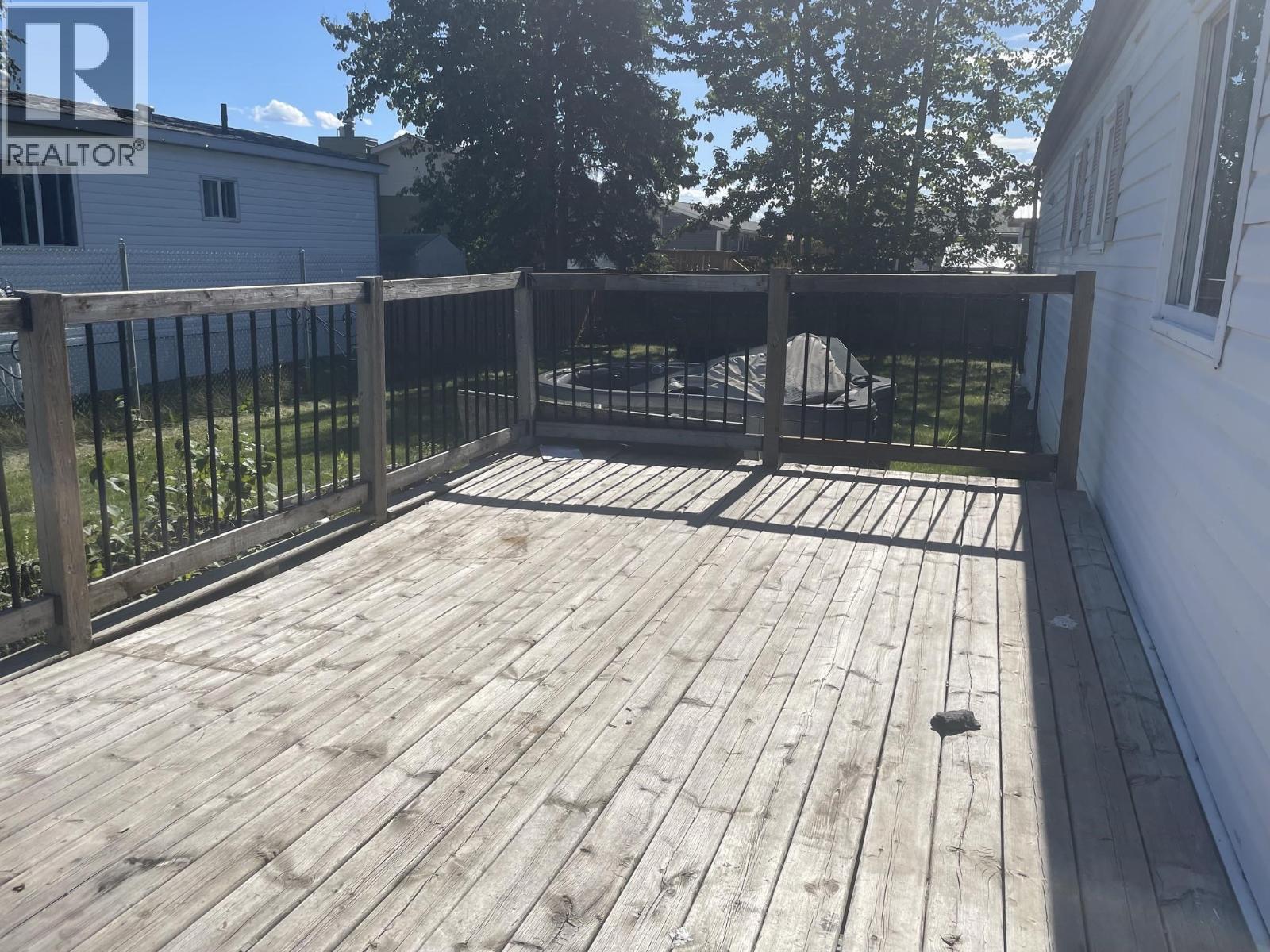 3907 Poplar Avenue, Fort Nelson, British Columbia  V0C 1R0 - Photo 5 - R3161553