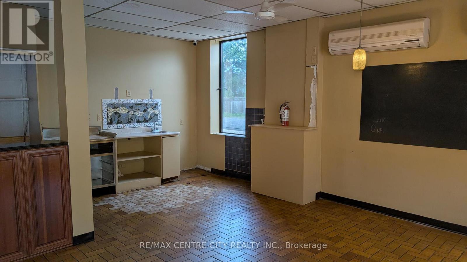 Main - 46 Blackfriars Street, London North (North N), Ontario  N6H 1K7 - Photo 5 - X13747294