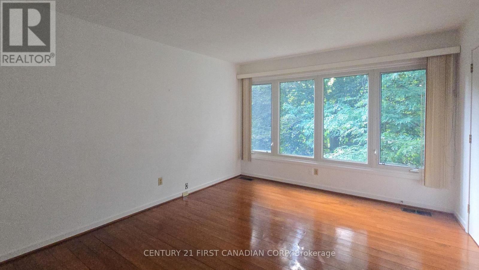 2546 Westdel Bourne, London South, Ontario  N6K 4R3 - Photo 25 - X13747304