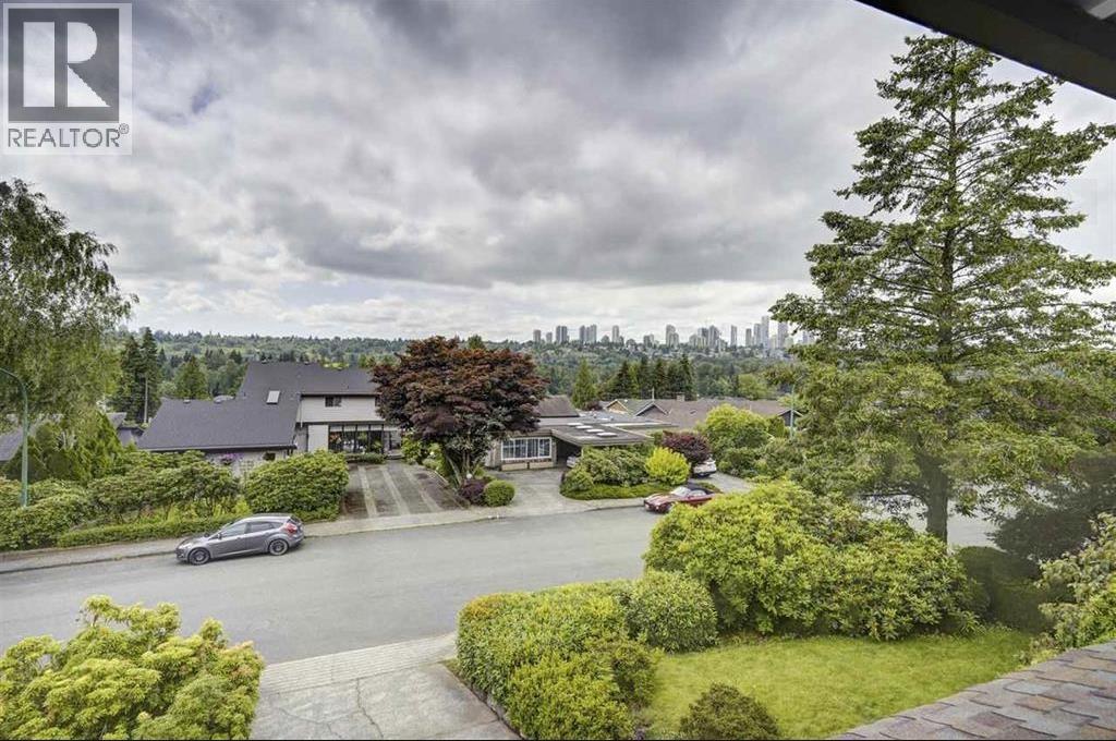 5755 Monarch Street, Burnaby, British Columbia  V5G 2A2 - Photo 4 - R3161698