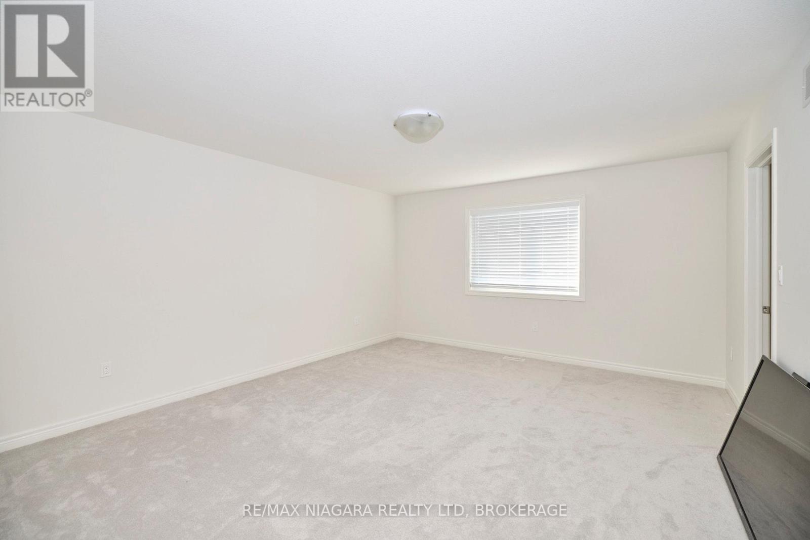 3595 Carolina Court, Fort Erie (Ridgeway), Ontario  L0S 1N0 - Photo 15 - X13535532