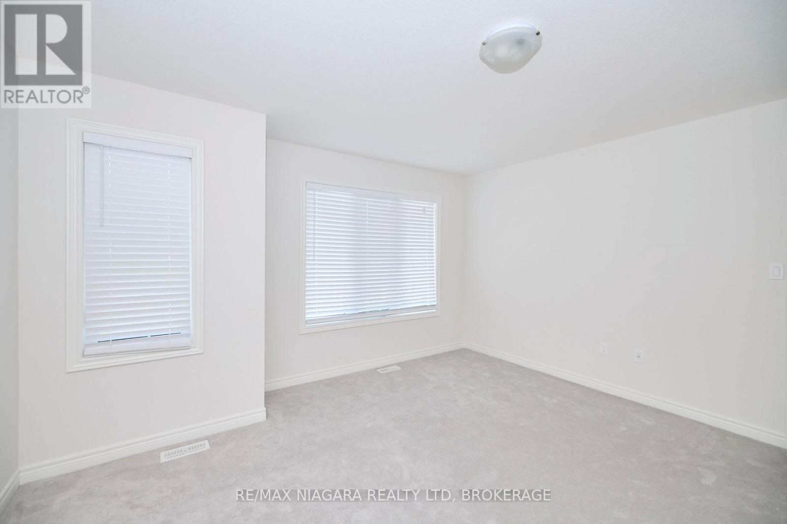 3595 Carolina Court, Fort Erie (Ridgeway), Ontario  L0S 1N0 - Photo 24 - X13535532