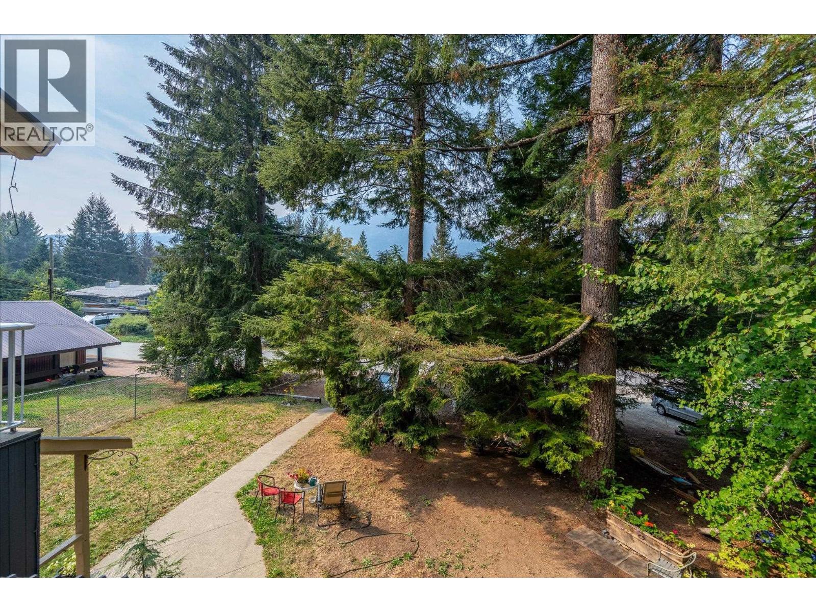 3015 Alpine Crescent, Whistler, British Columbia  V8E 0B8 - Photo 7 - R3161658
