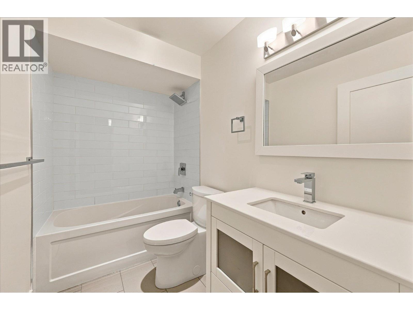 3015 Alpine Crescent, Whistler, British Columbia  V8E 0B8 - Photo 17 - R3161658