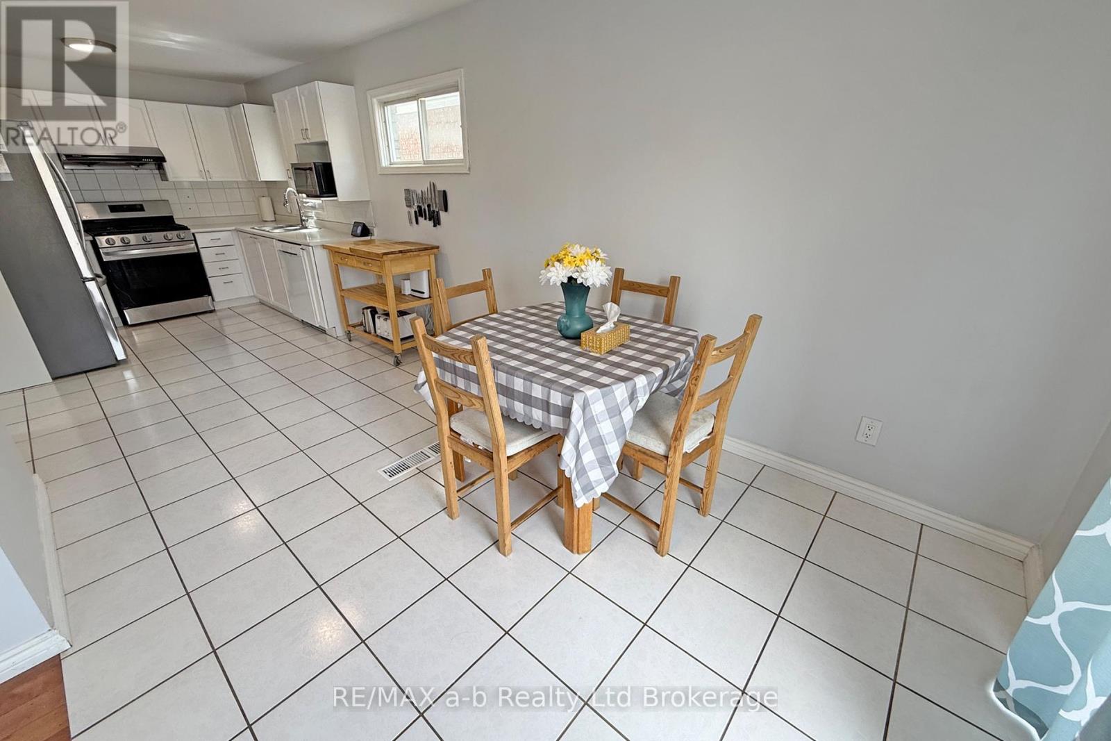 169 Diefenbaker Drive, Woodstock, Ontario  N4S 8V7 - Photo 18 - X13165448