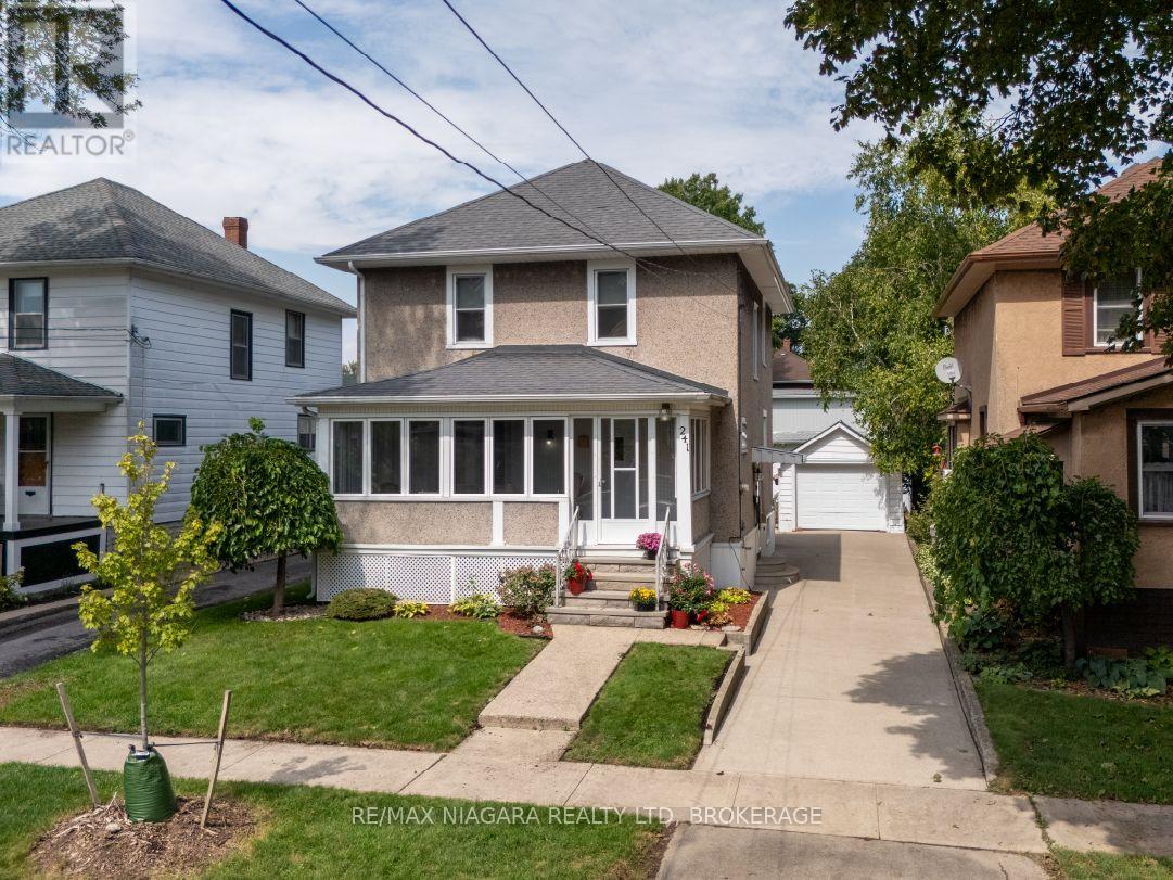 241 Alexandra Street, Port Colborne (Sugarloaf), Ontario  L3K 2Y9 - Photo 1 - X13747266