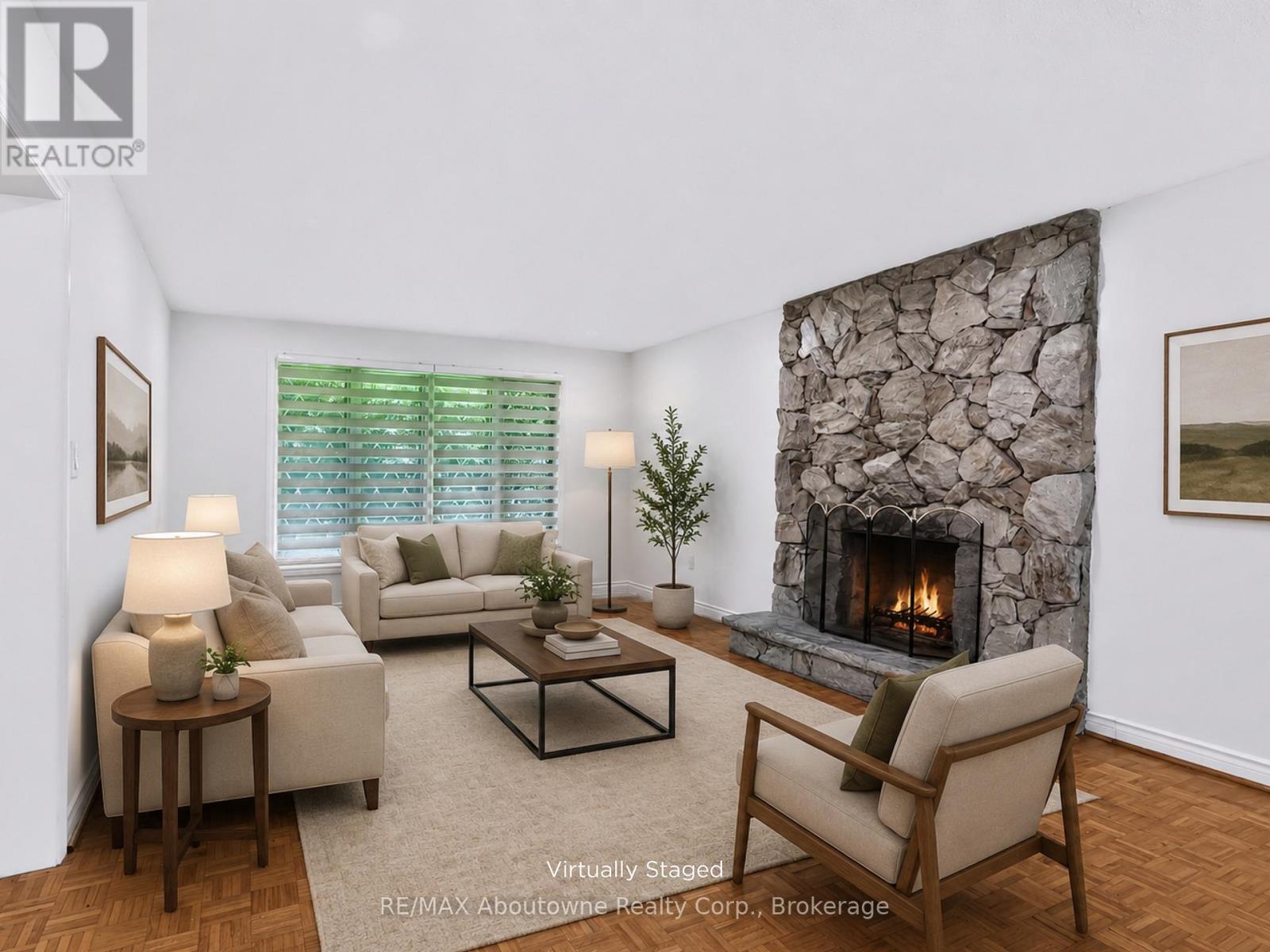 30 Birkbank Drive, Oakville, Ontario  L6J 4Y9 - Photo 10 - W13747286