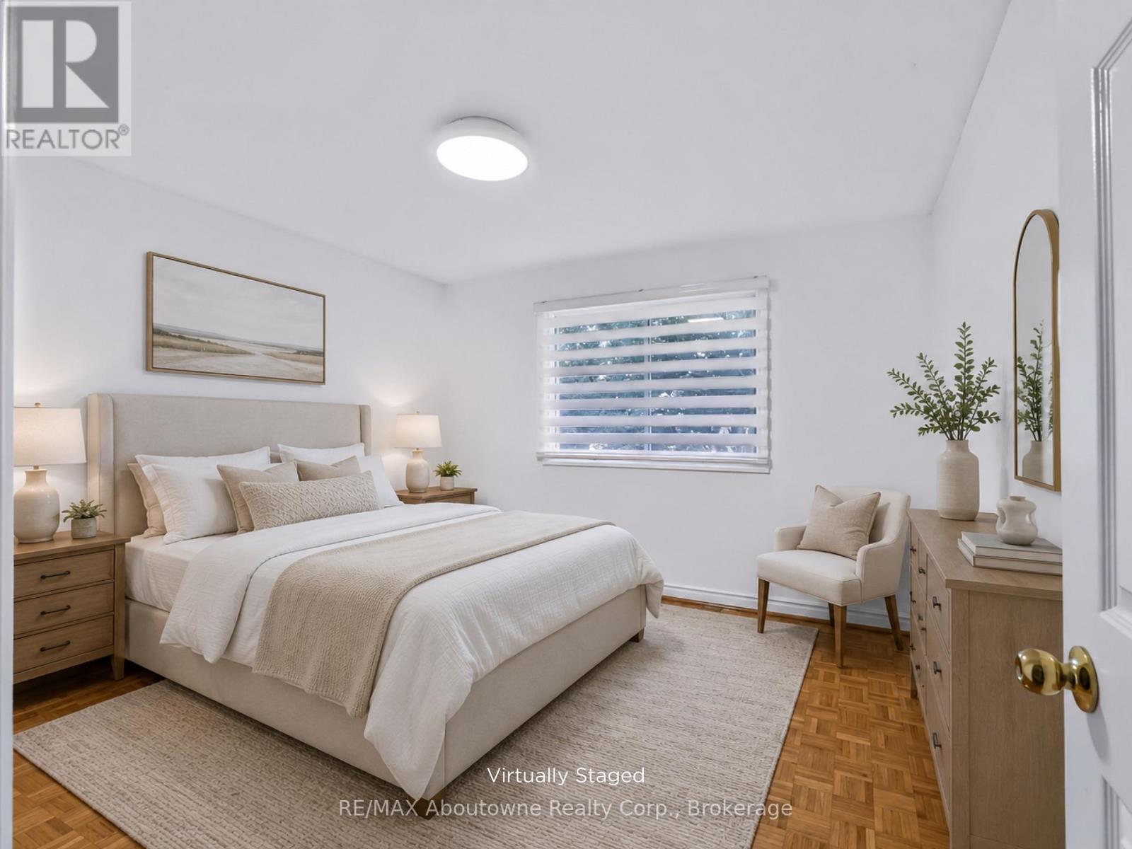 30 Birkbank Drive, Oakville, Ontario  L6J 4Y9 - Photo 24 - W13747286