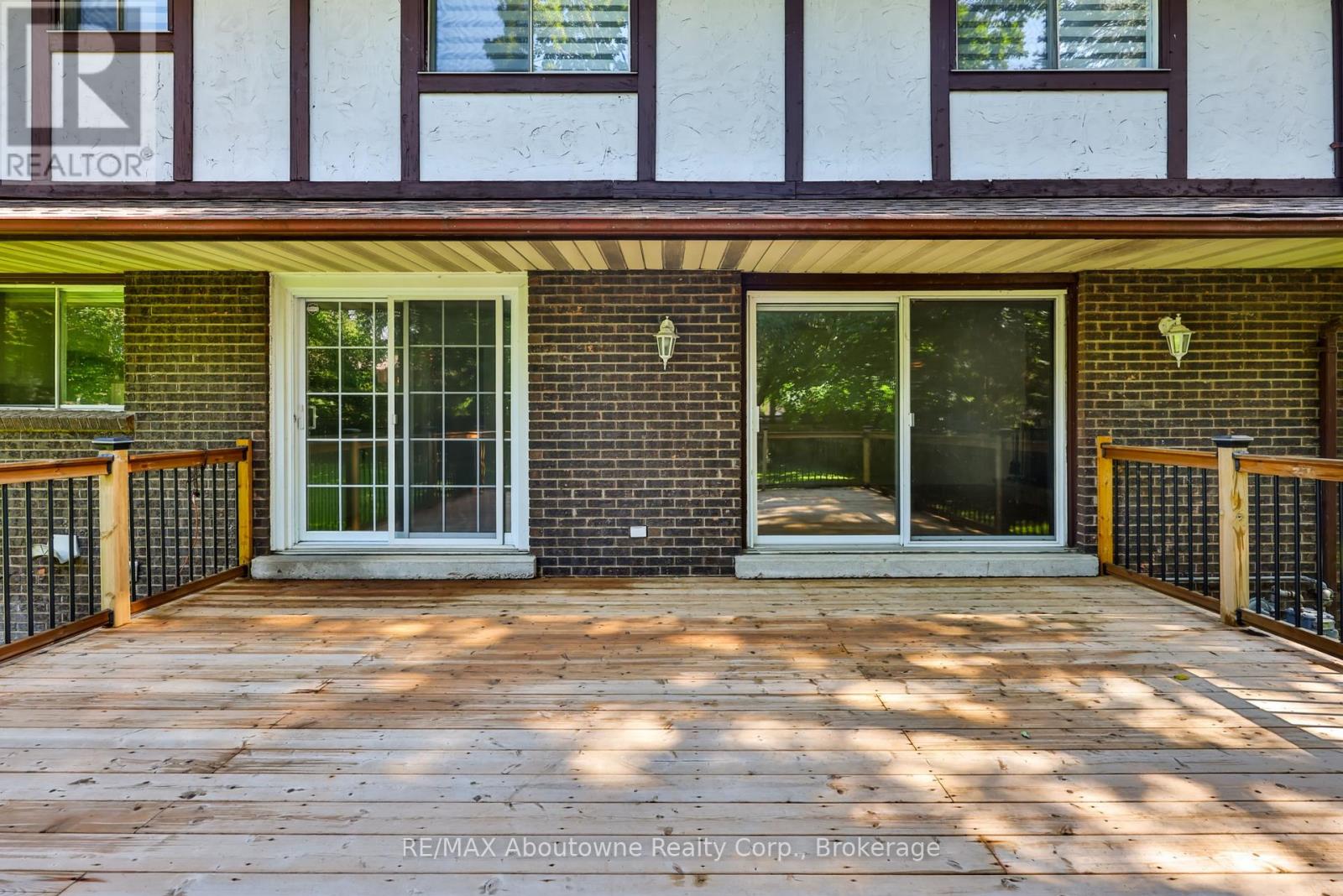 30 Birkbank Drive, Oakville, Ontario  L6J 4Y9 - Photo 40 - W13747286