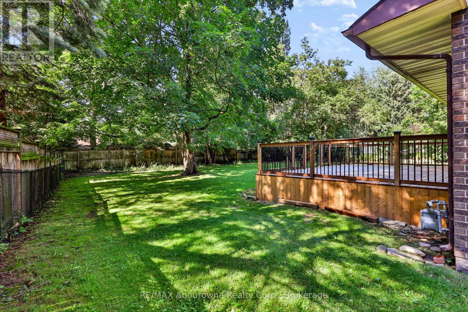 30 Birkbank Drive, Oakville, Ontario  L6J 4Y9 - Photo 41 - W13747286