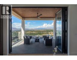 1016 Emslie Street, Kelowna, British Columbia  V1W 0C3 - Photo 7 - 10383477