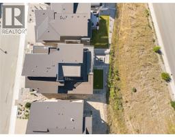 1016 Emslie Street, Kelowna, British Columbia  V1W 0C3 - Photo 74 - 10383477