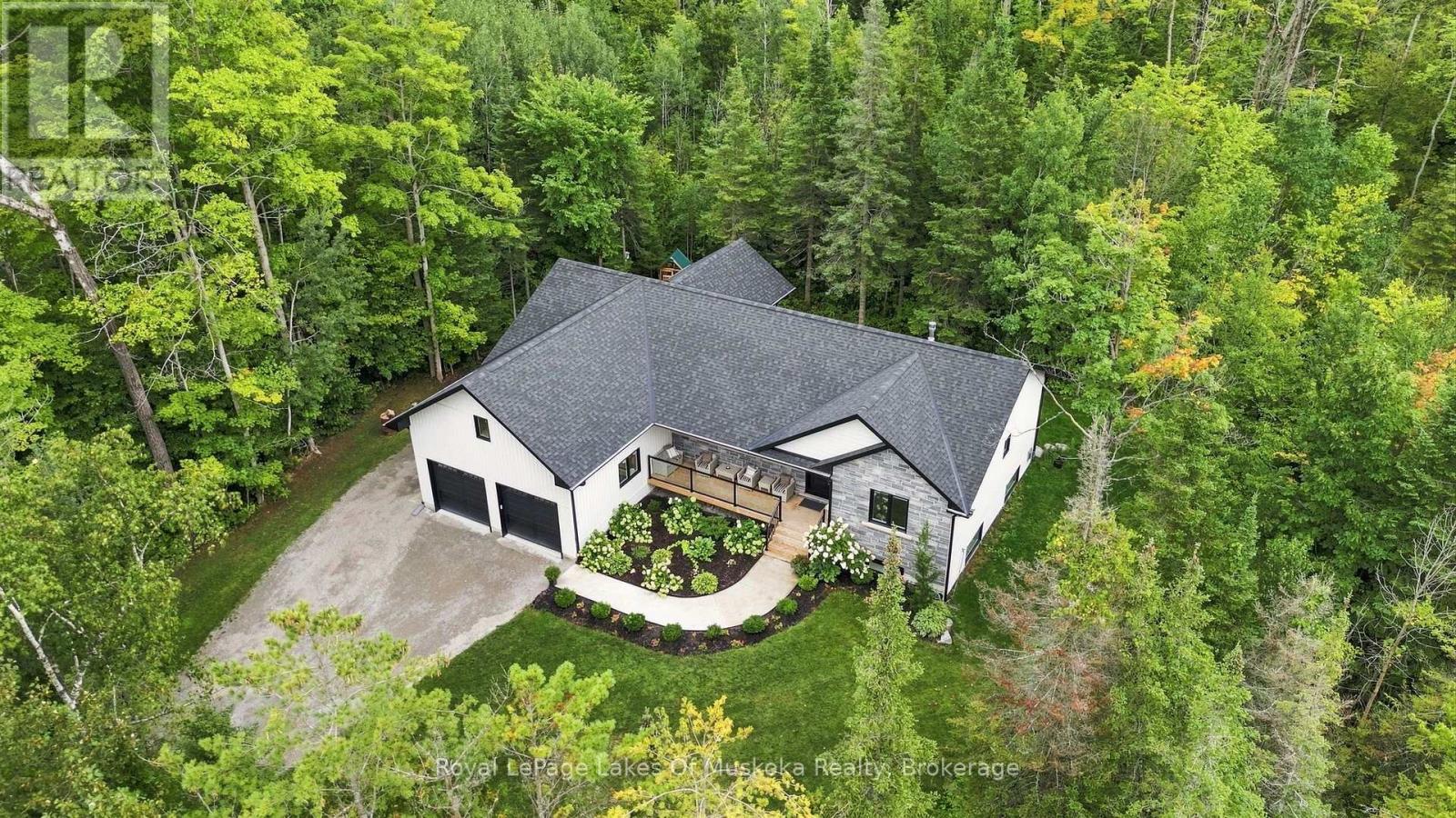 41 MEADOWS AVENUE, Tay, Ontario