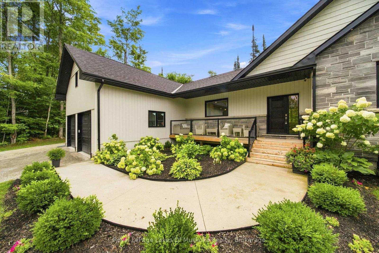 41 Meadows Avenue, Tay (Waubaushene), Ontario  L0K 2C0 - Photo 3 - S13747302