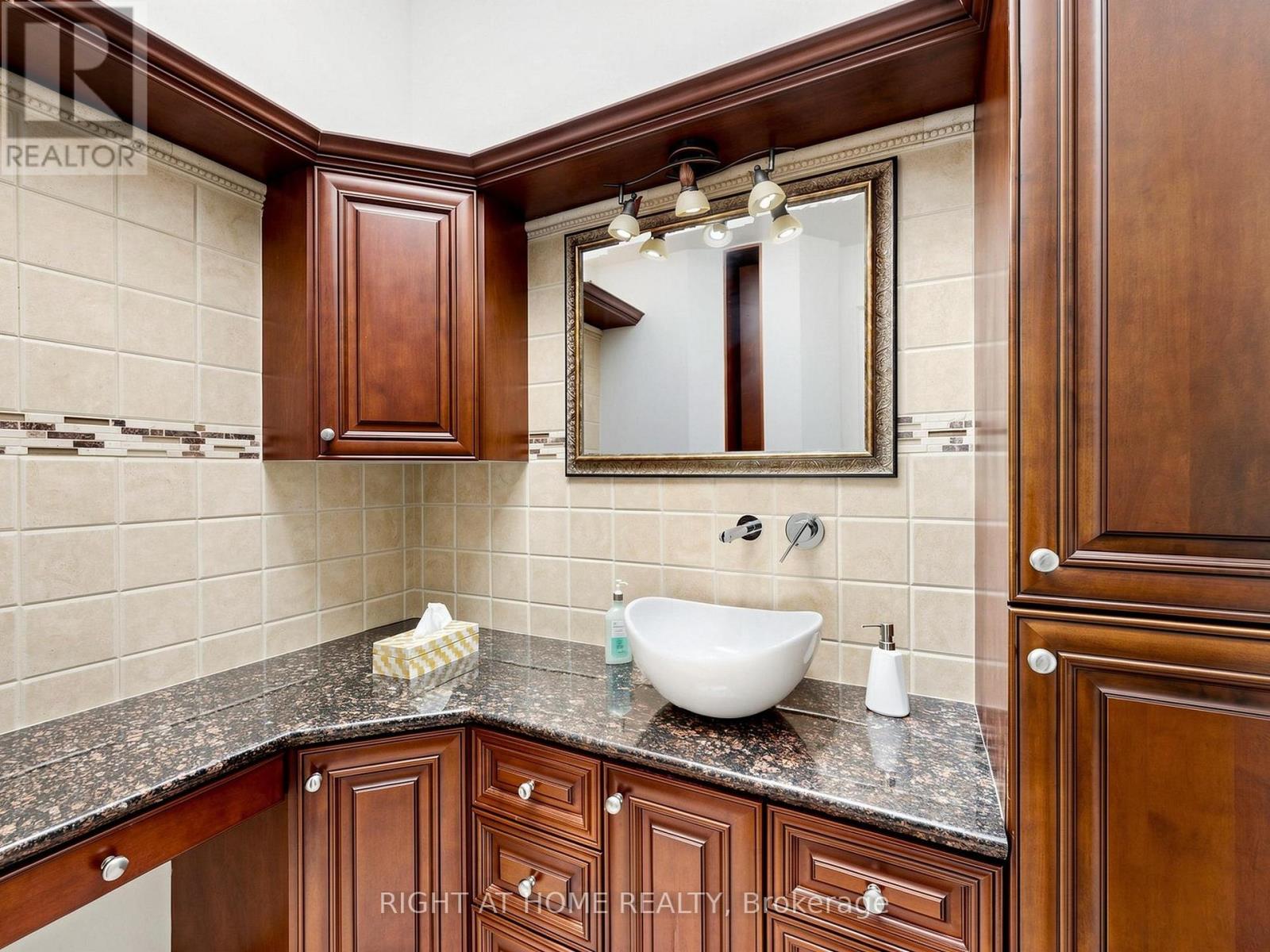 67 Ladner Drive, Toronto, Ontario  M2J 3Z9 - Photo 29 - C13747210
