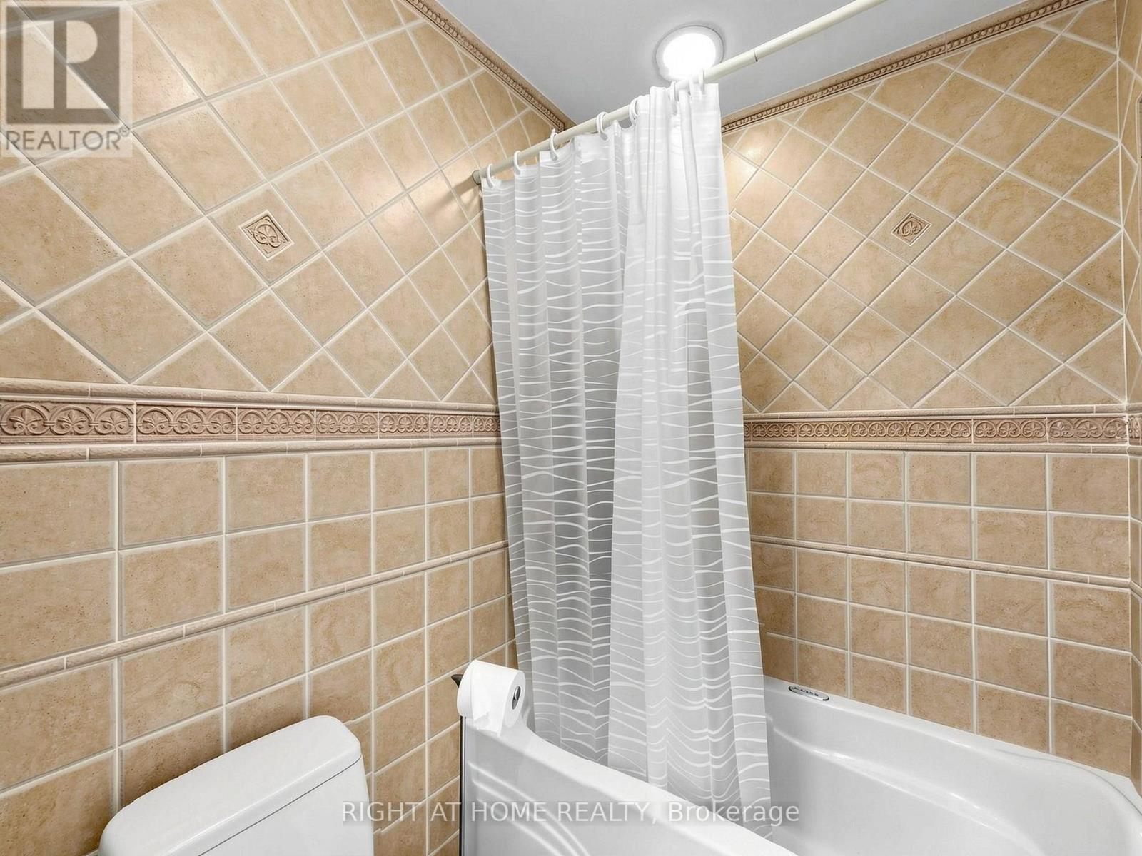 67 Ladner Drive, Toronto, Ontario  M2J 3Z9 - Photo 31 - C13747210