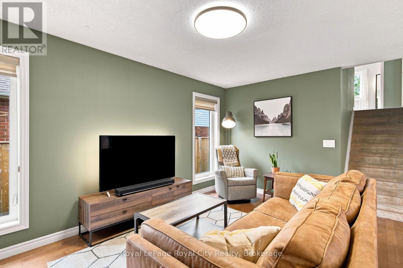 399 Starwood Drive, Guelph (Grange Road), Ontario  N1E 7A3 - Photo 13 - X13747232