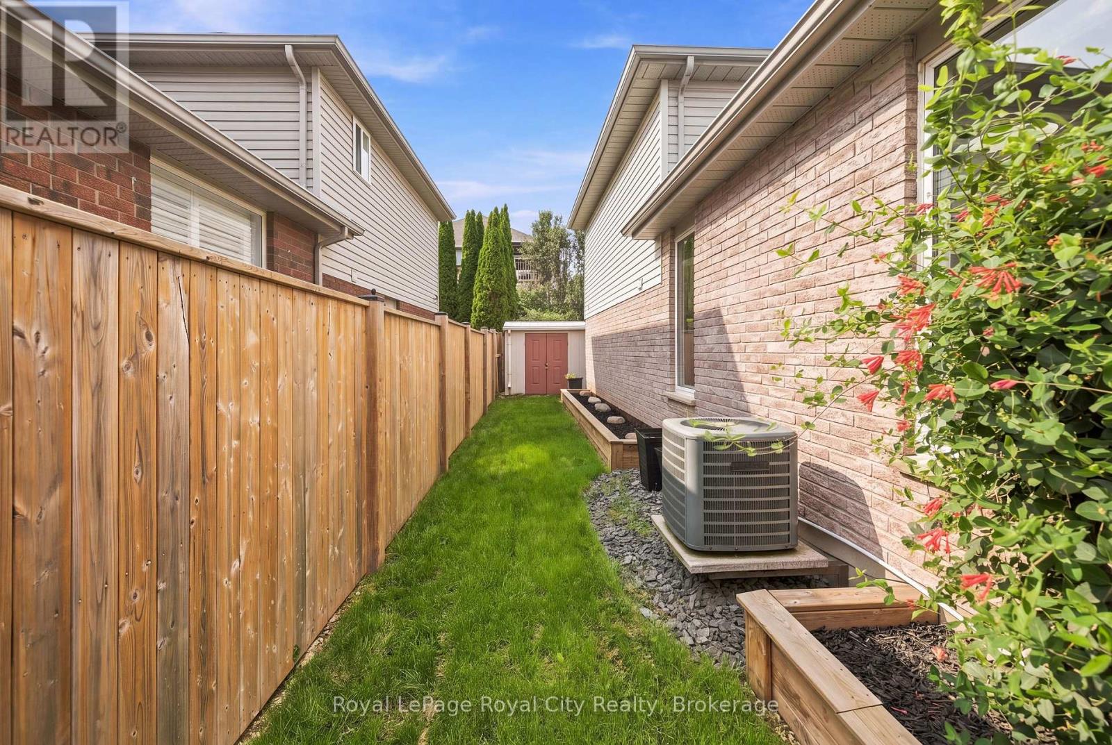 399 Starwood Drive, Guelph (Grange Road), Ontario  N1E 7A3 - Photo 30 - X13747232