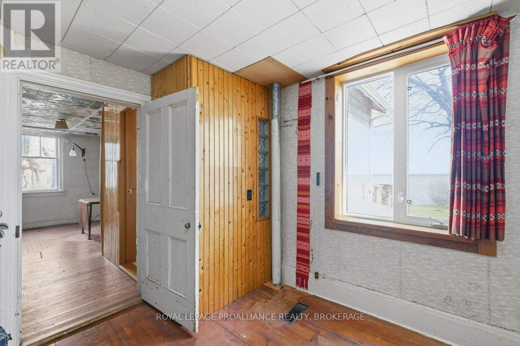 4690 Bath Road, Loyalist, Ontario  K0H 1G0 - Photo 22 - X13747314