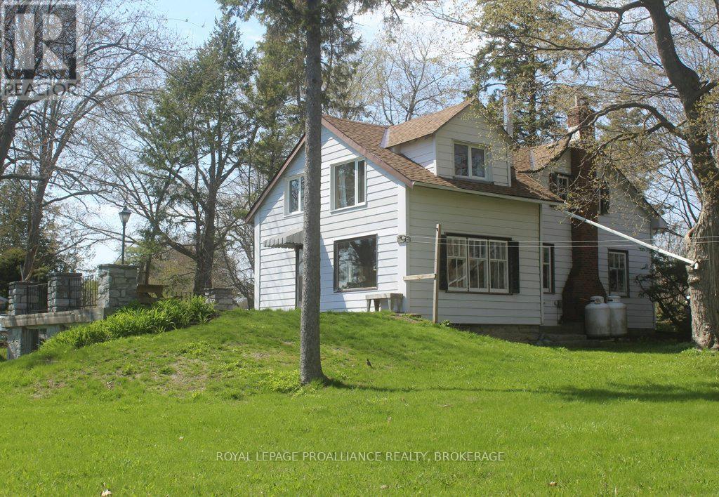 4690 Bath Road, Loyalist, Ontario  K0H 1G0 - Photo 4 - X13747314
