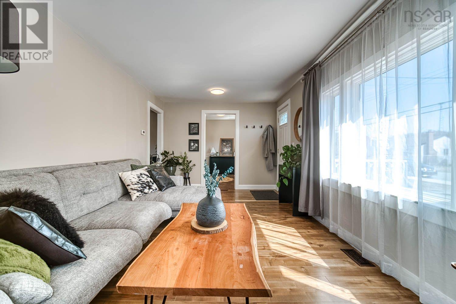 331 Chadwick Street, Dartmouth, Nova Scotia  B2Y 2M2 - Photo 4 - 202622494