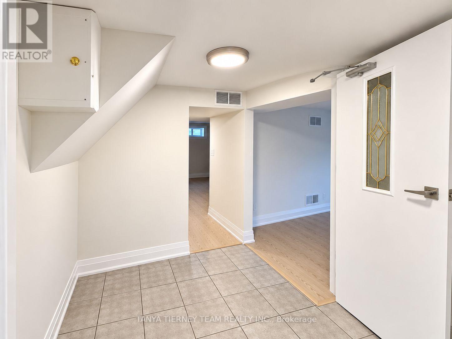 Basement - 1402 Colmar Avenue, Pickering, Ontario  L1W 1C3 - Photo 5 - E13747258