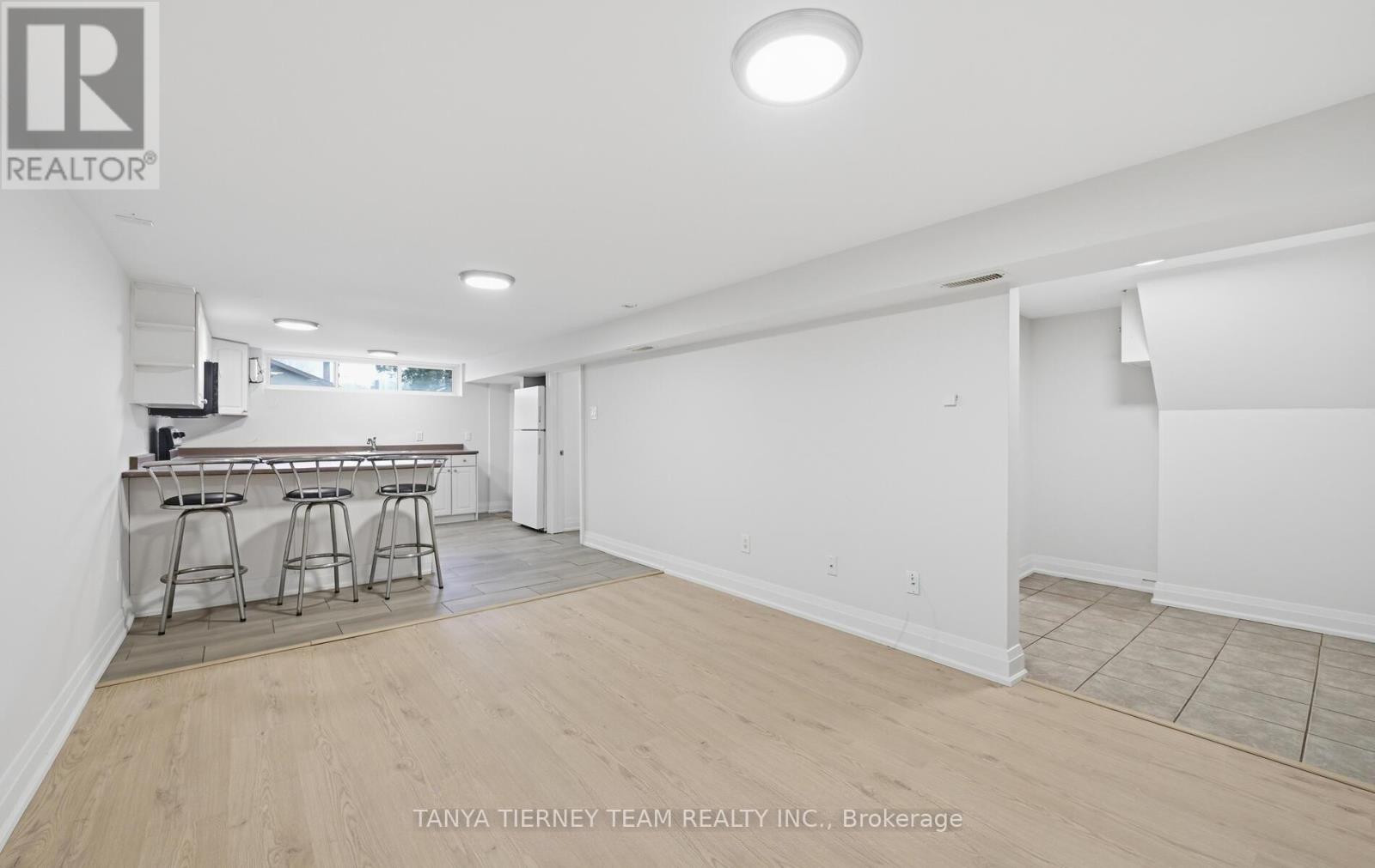 Basement - 1402 Colmar Avenue, Pickering, Ontario  L1W 1C3 - Photo 6 - E13747258