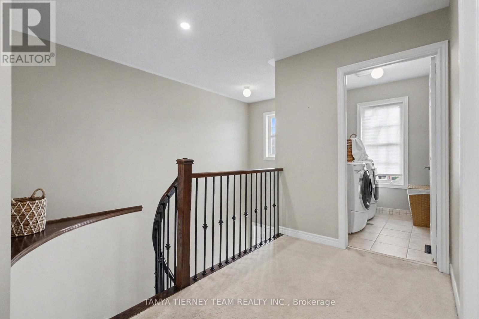 96 Mildenhall Place, Whitby, Ontario  L1M 0E4 - Photo 17 - E13747290