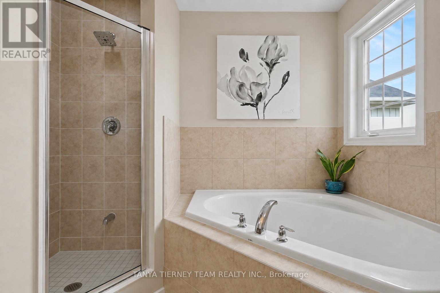 96 Mildenhall Place, Whitby, Ontario  L1M 0E4 - Photo 23 - E13747290