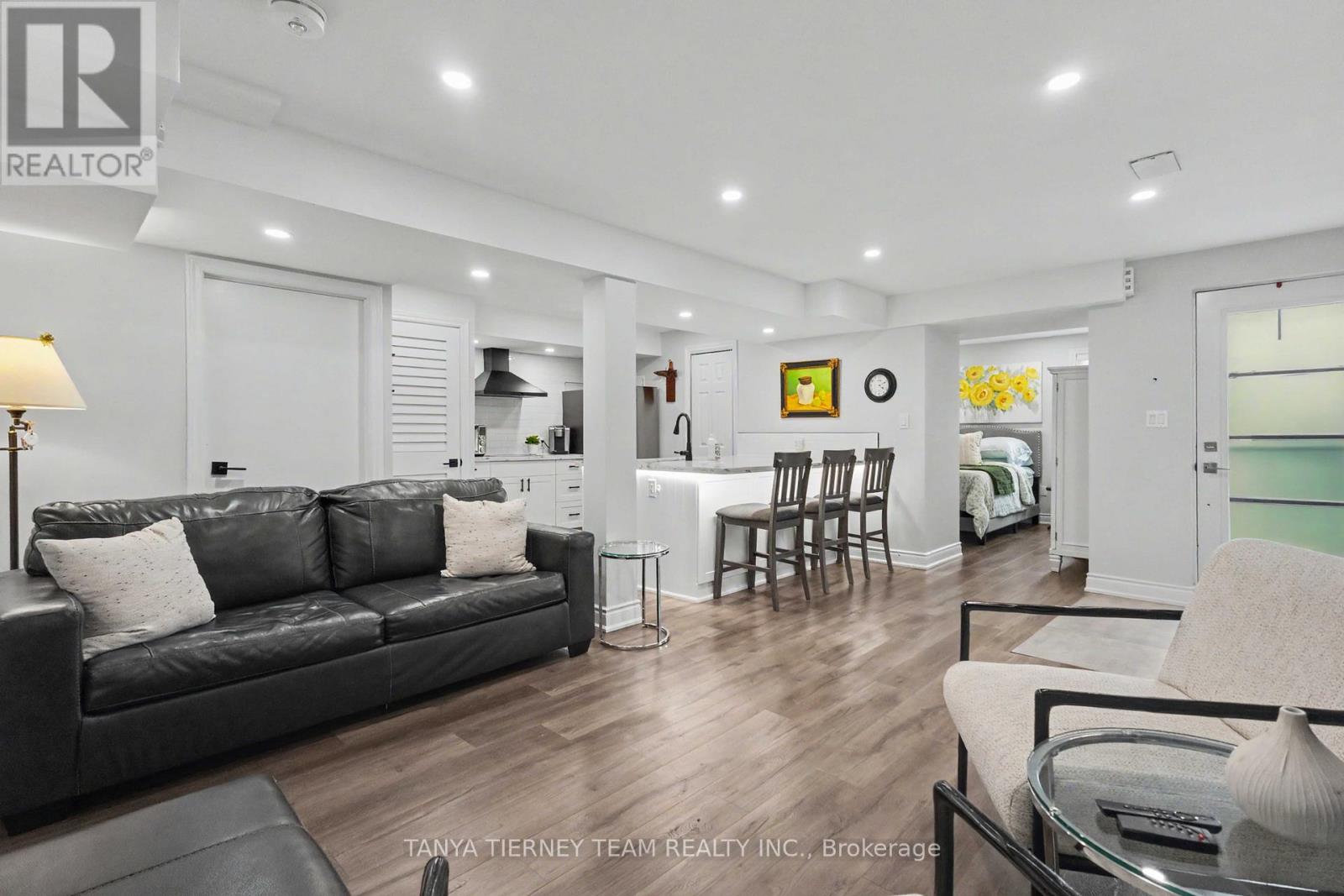 96 Mildenhall Place, Whitby, Ontario  L1M 0E4 - Photo 32 - E13747290