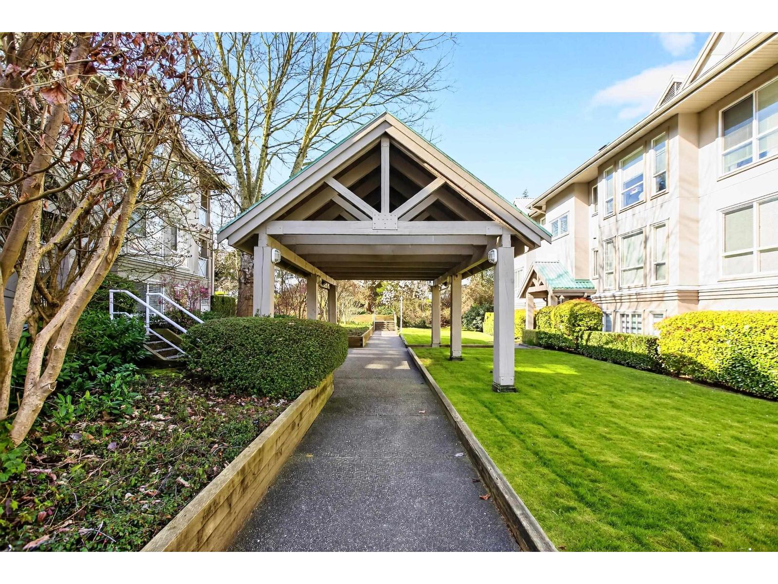 205 15140 29a Avenue, Surrey, British Columbia  V4P 3B1 - Photo 36 - R3161638