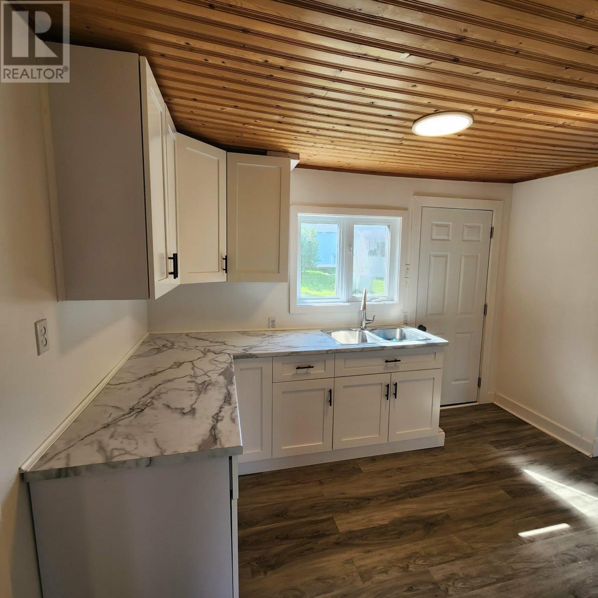 3057 Route 19, Rocky Point, Prince Edward Island  C0A 1H0 - Photo 13 - 202622489