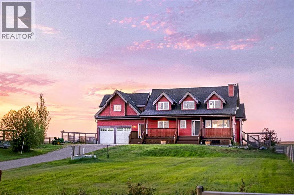 425 Railway Avenue, Cheadle, Alberta  T1P 0X8 - Photo 1 - A2342876