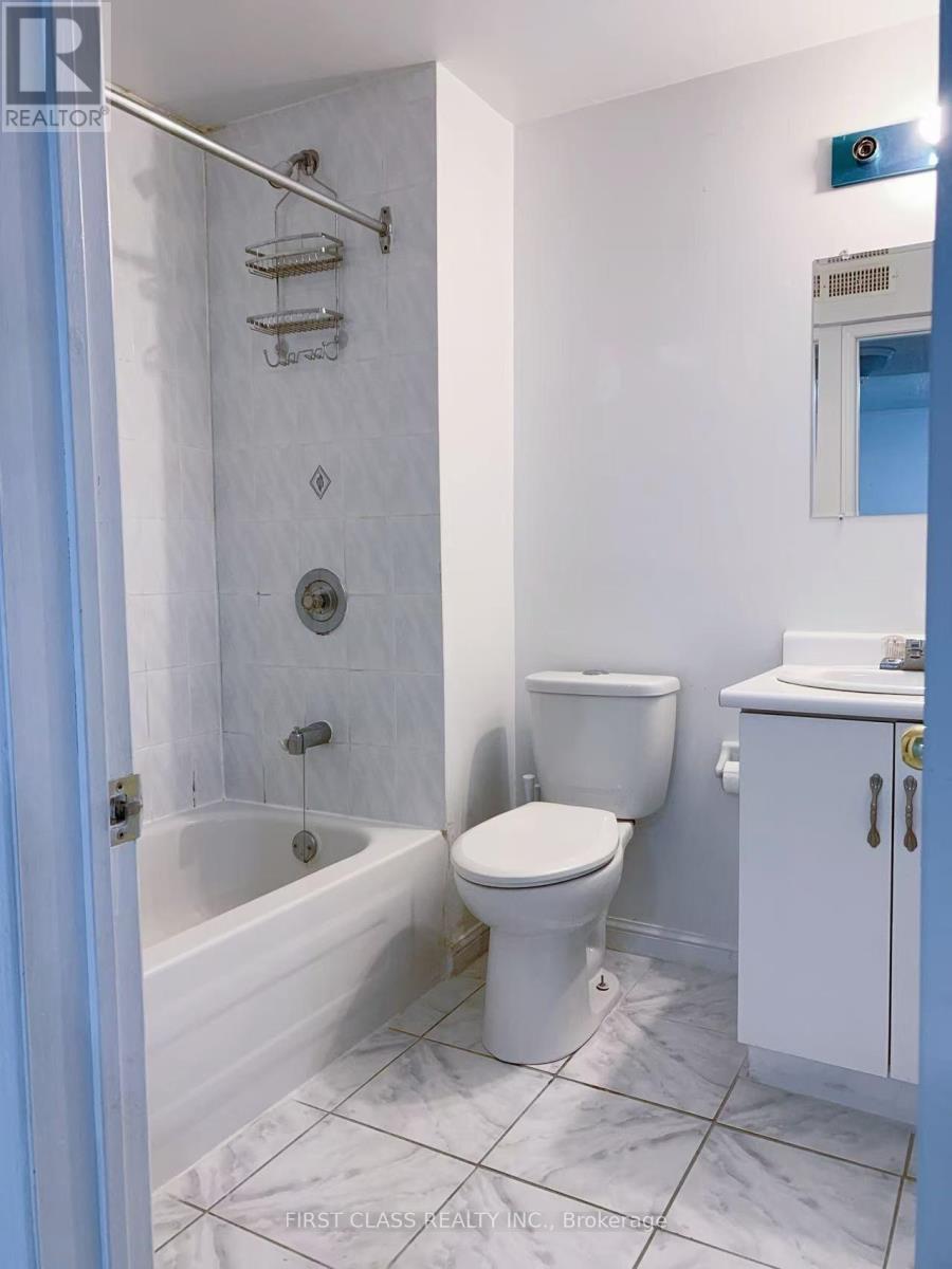 3 Pettigrew Court, Markham, Ontario  L3S 1L8 - Photo 8 - N13747108