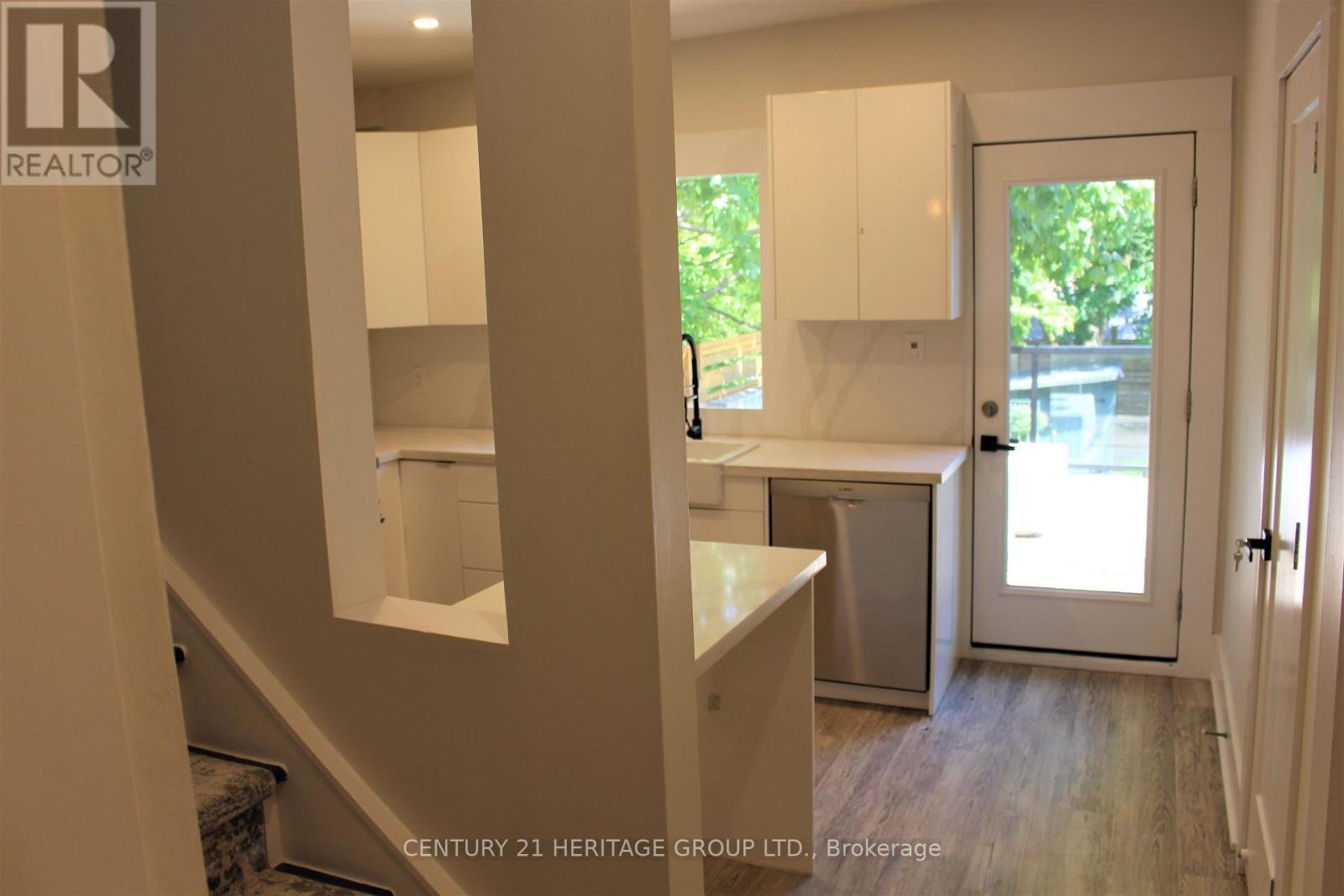 269 Prospect Street, Newmarket, Ontario  L3Y 3V3 - Photo 15 - N13747188
