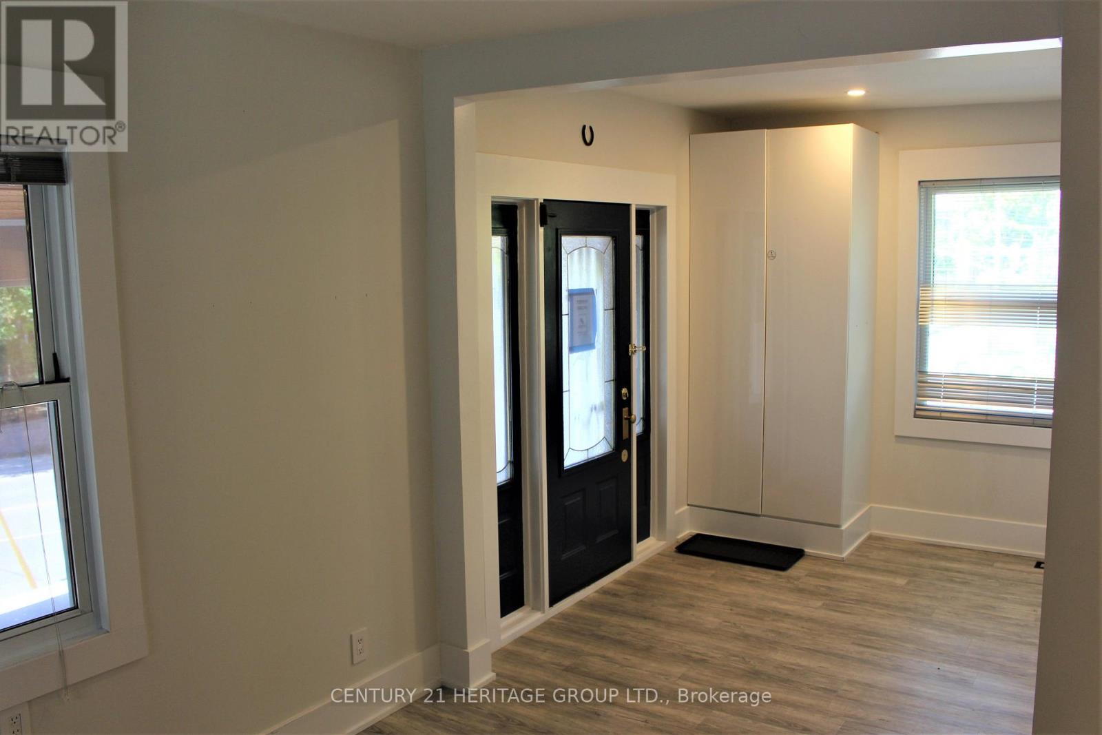 269 Prospect Street, Newmarket, Ontario  L3Y 3V3 - Photo 8 - N13747188