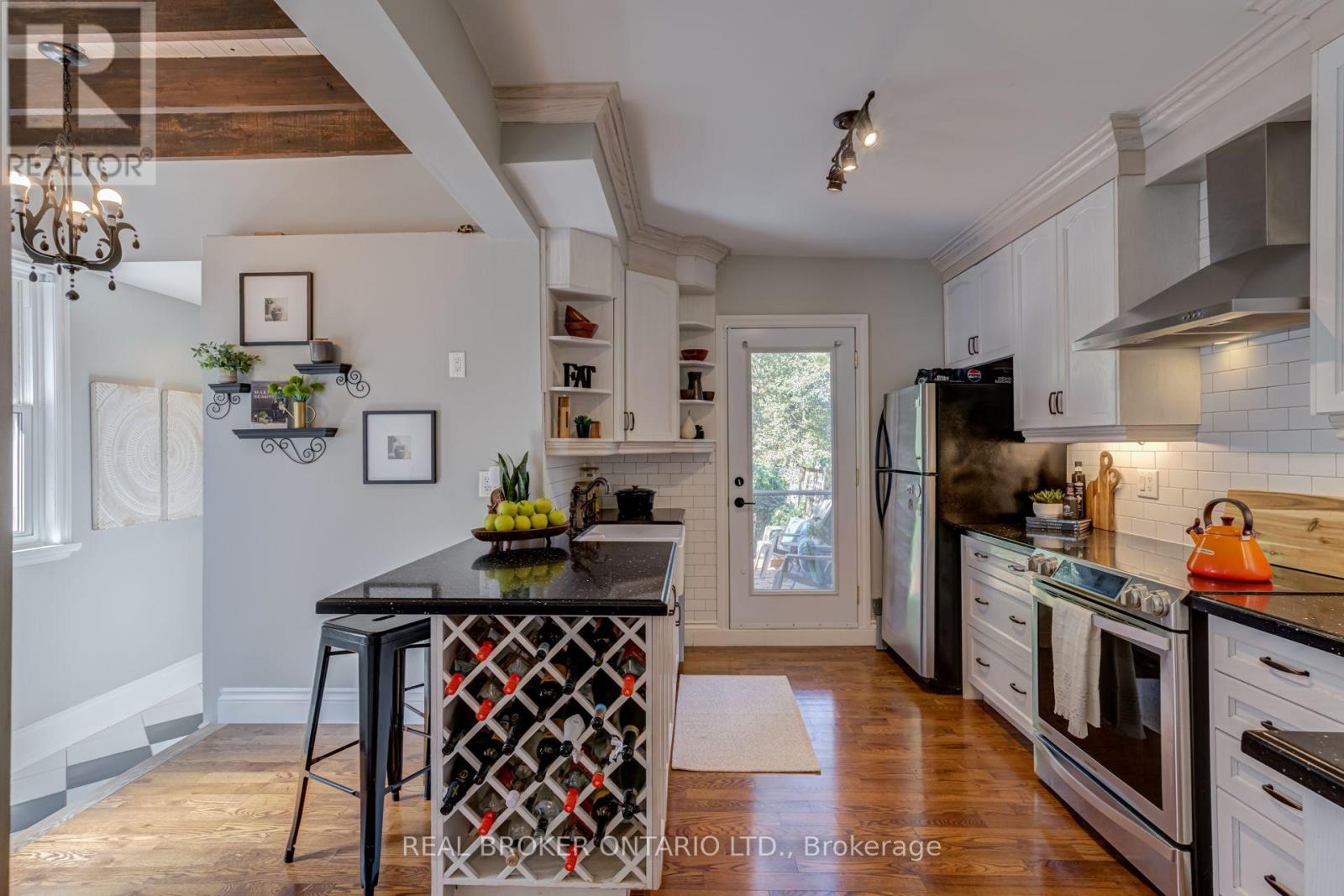 30 Elizabeth Street S, Richmond Hill (Mill Pond), Ontario  L4C 3V4 - Photo 16 - N13747198