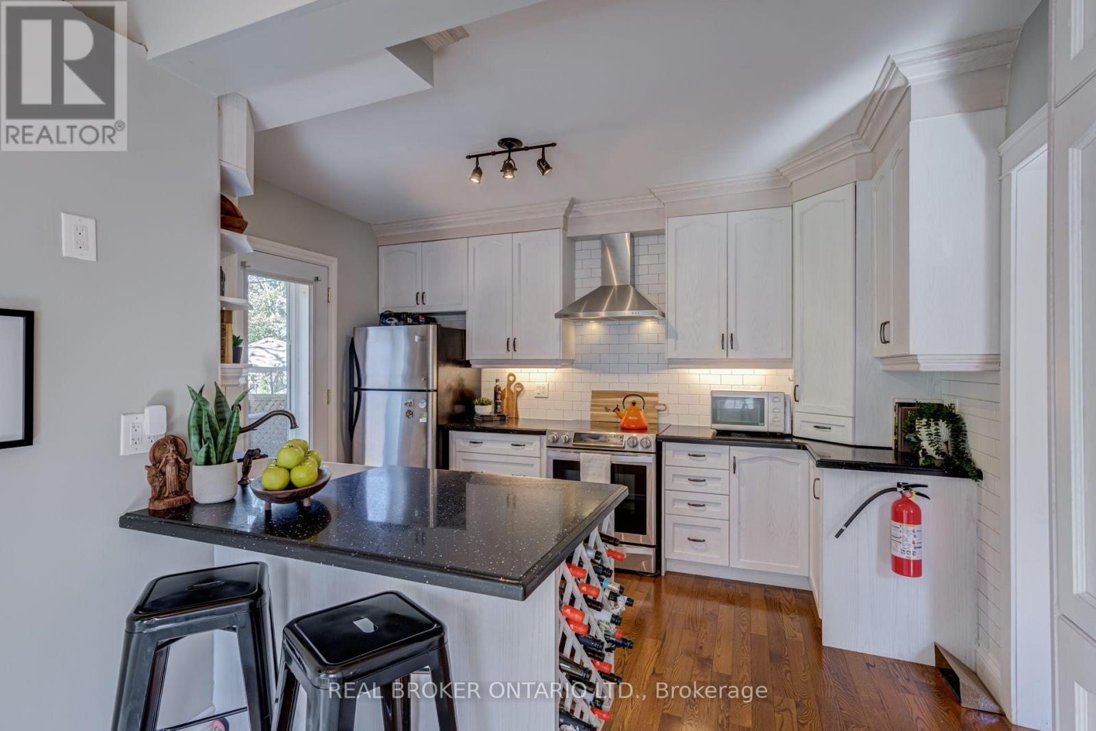 30 Elizabeth Street S, Richmond Hill (Mill Pond), Ontario  L4C 3V4 - Photo 18 - N13747198