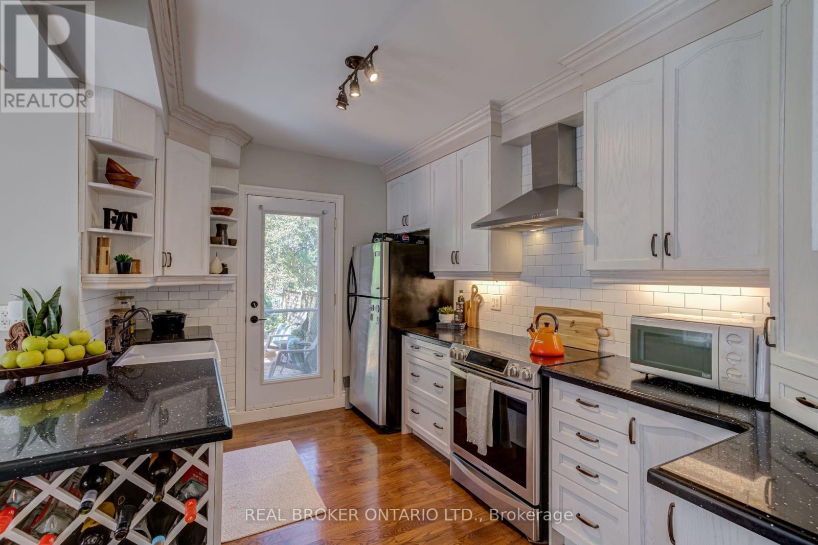 30 Elizabeth Street S, Richmond Hill (Mill Pond), Ontario  L4C 3V4 - Photo 19 - N13747198