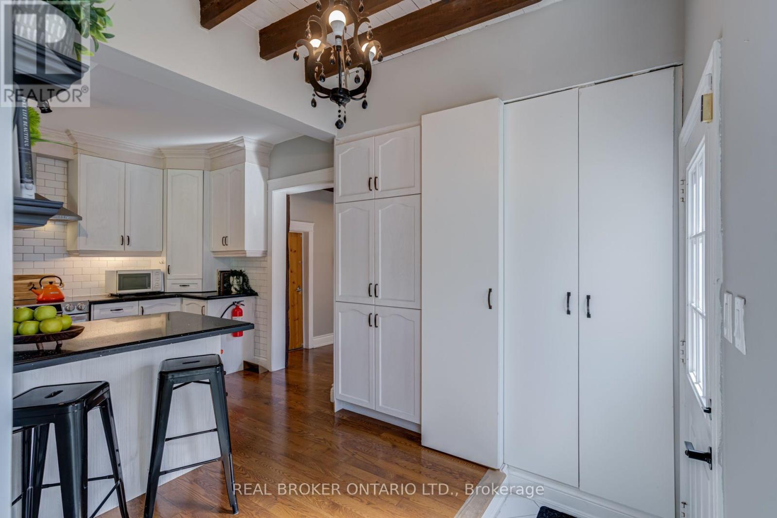 30 Elizabeth Street S, Richmond Hill (Mill Pond), Ontario  L4C 3V4 - Photo 21 - N13747198