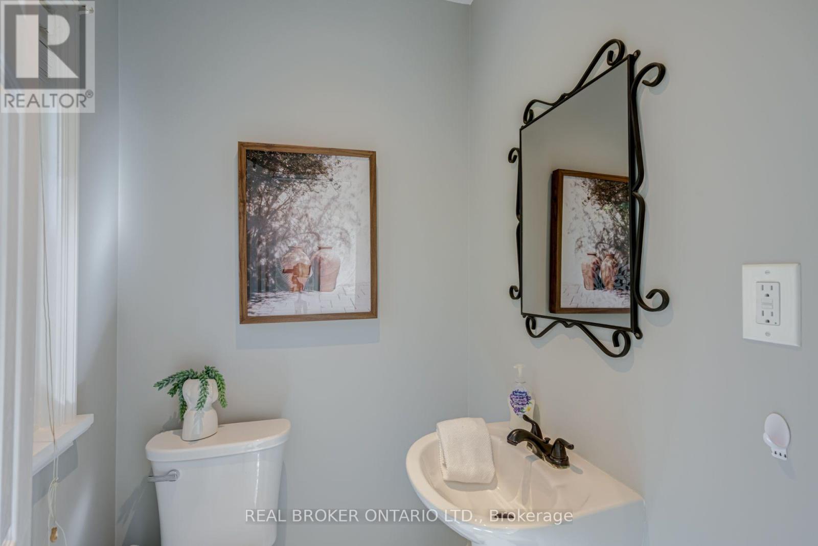 30 Elizabeth Street S, Richmond Hill (Mill Pond), Ontario  L4C 3V4 - Photo 23 - N13747198